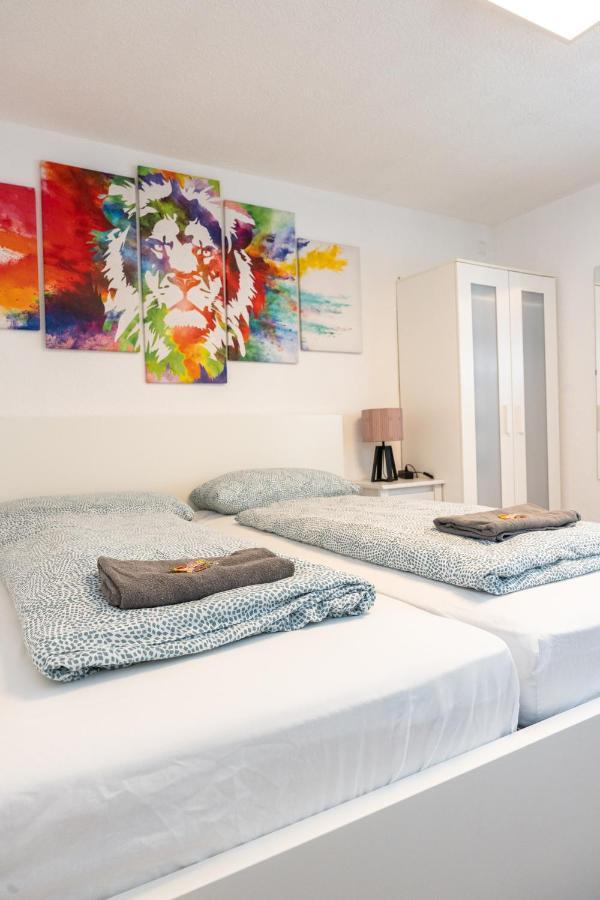 #3 Bequemes Zimmer Mit Pool Und Garten ميمنغن المظهر الخارجي الصورة