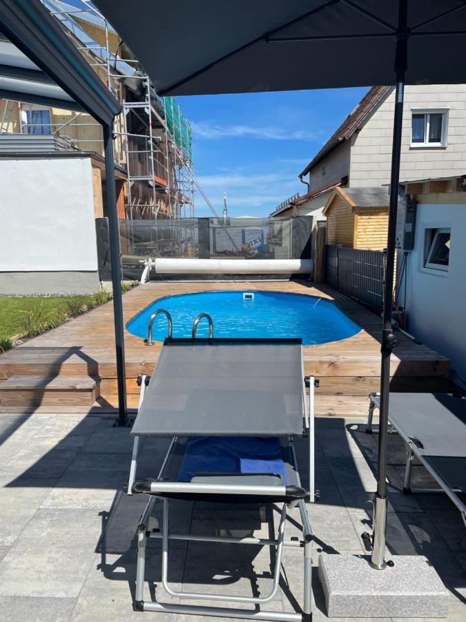#3 Bequemes Zimmer Mit Pool Und Garten ميمنغن المظهر الخارجي الصورة